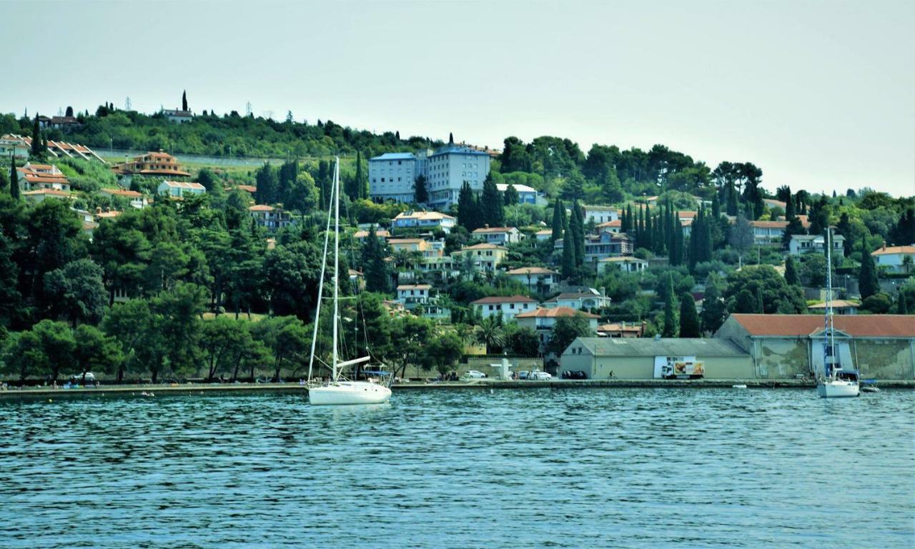 Dijaski Dom Portoroz, Hostel Exterior foto